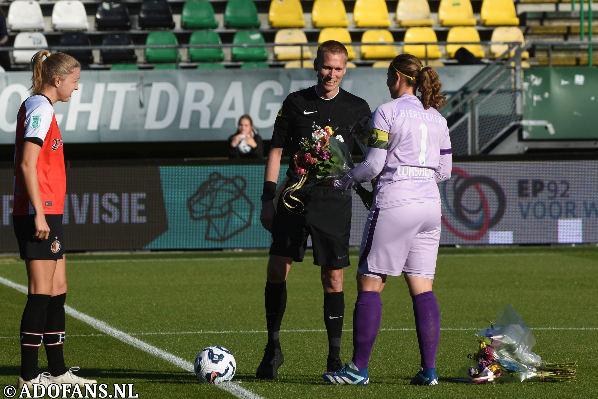 Vrouwen voetbal ADO Den Haag Feyenoord 