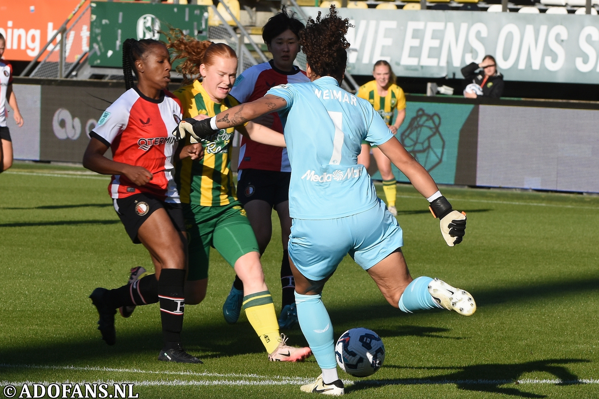 Vrouwen voetbal ADO Den Haag Feyenoord 