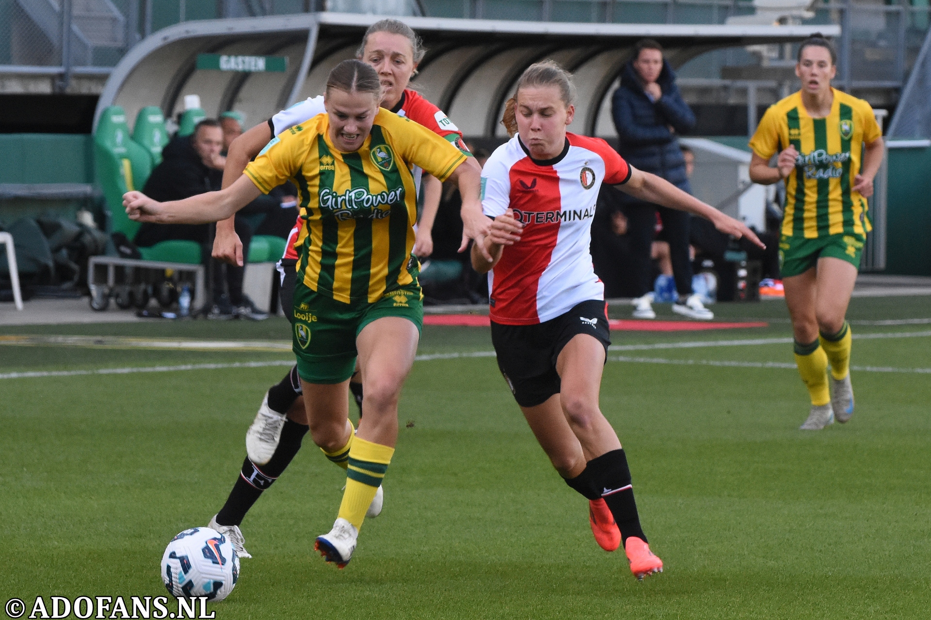 Vrouwen voetbal ADO Den Haag Feyenoord 