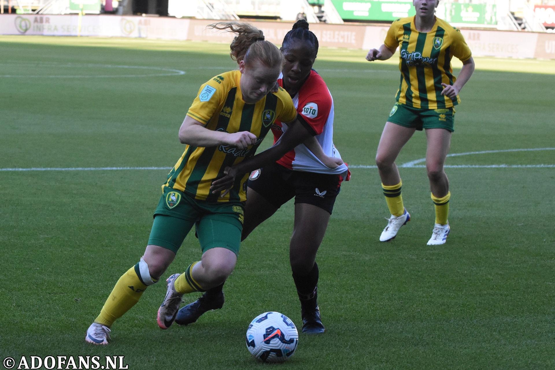 Vrouwen voetbal ADO Den Haag Feyenoord 