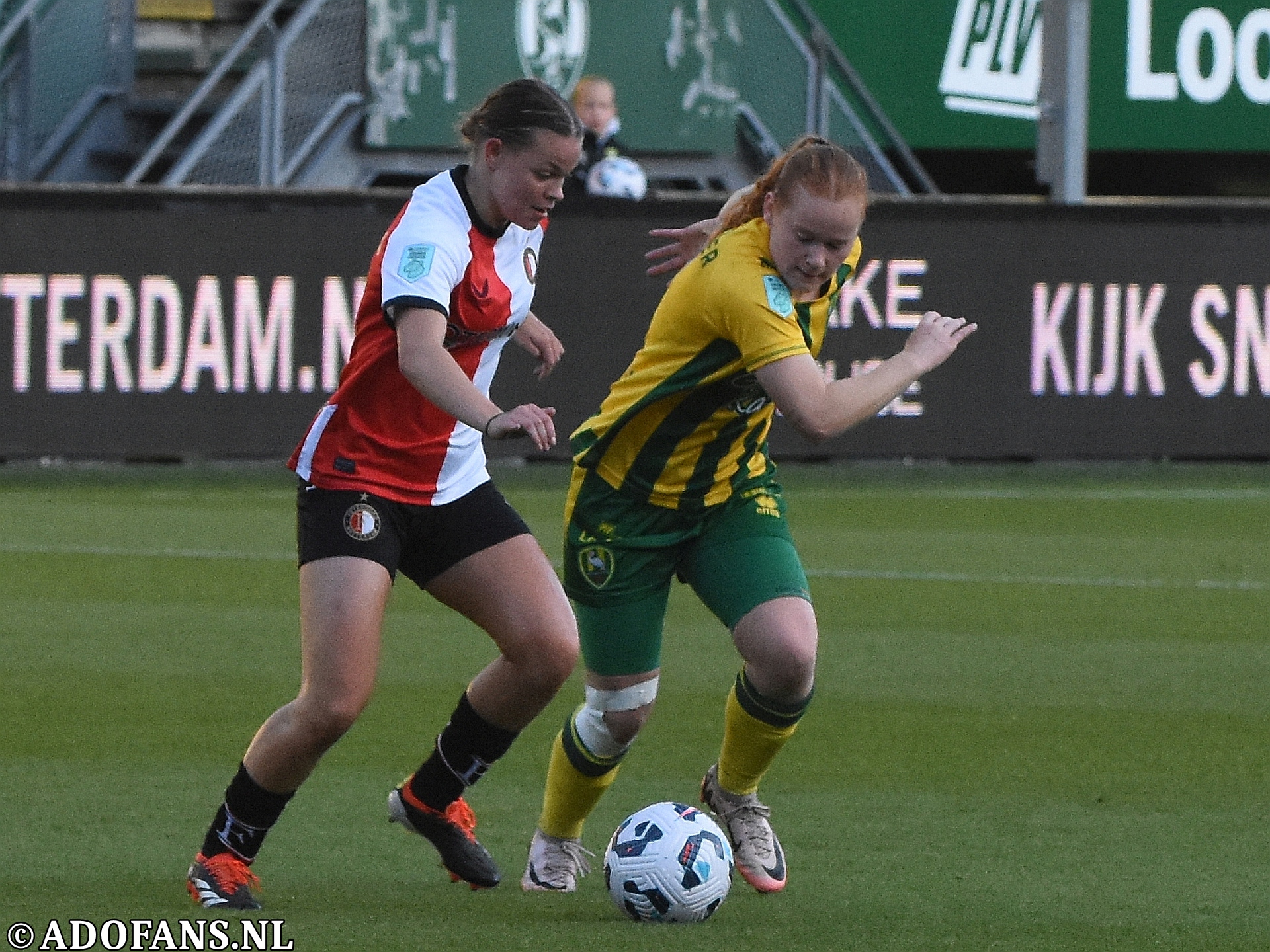 Vrouwen voetbal ADO Den Haag Feyenoord 