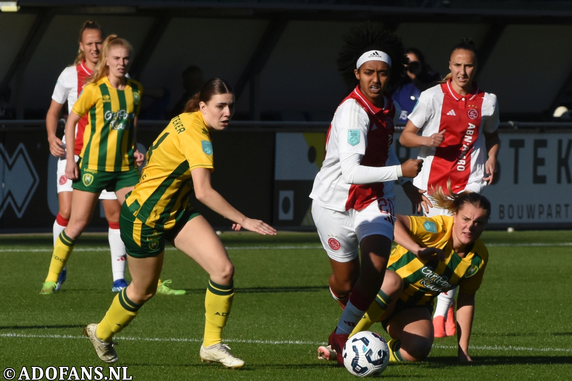 Azerion vrouwenvoetbal ADO Den Haag Ajax